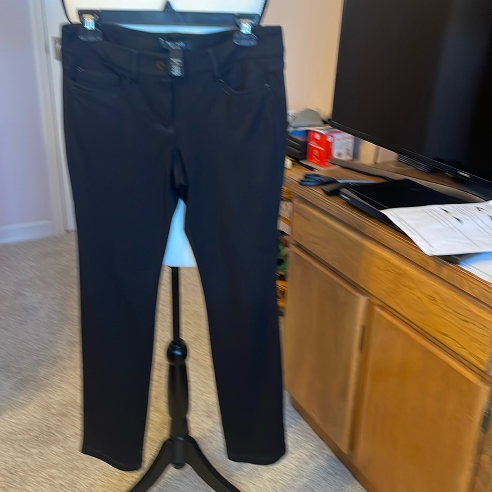White House black market size 2 petite stretchy black pants